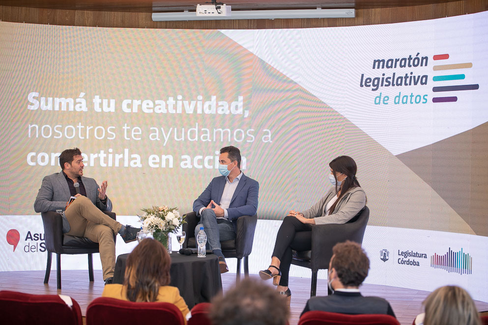 Manuel Calvo inauguró la primera Maratón Legislativa de Datos
