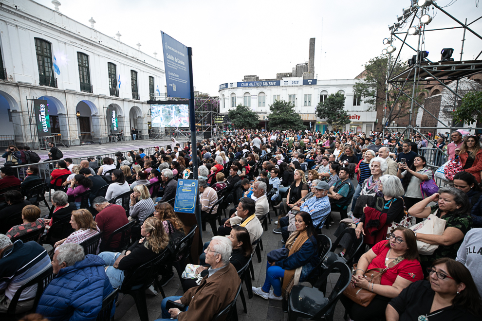 Córdoba celebró la Velada Patria en el Teatro del Libertador