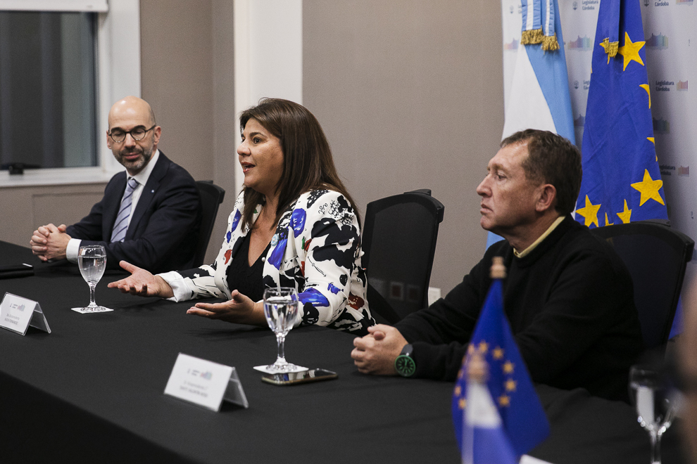 Nadia Fernández recibió en audiencia a delegados de la Unión Europea