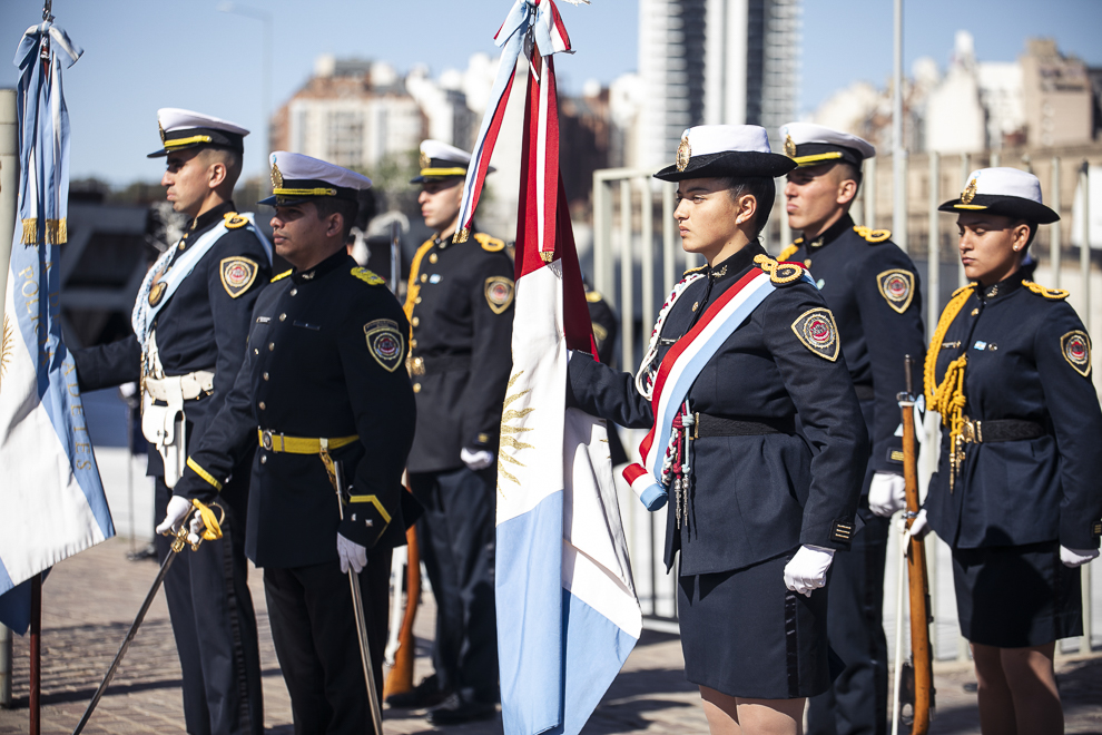 Schiaretti presidió el acto del juramento de Lealtad a la Bandera de Córdoba
