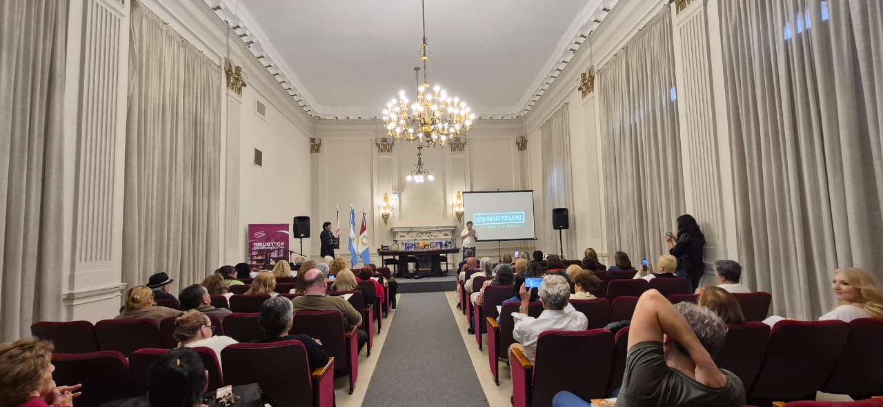 Poetas por la paz 13