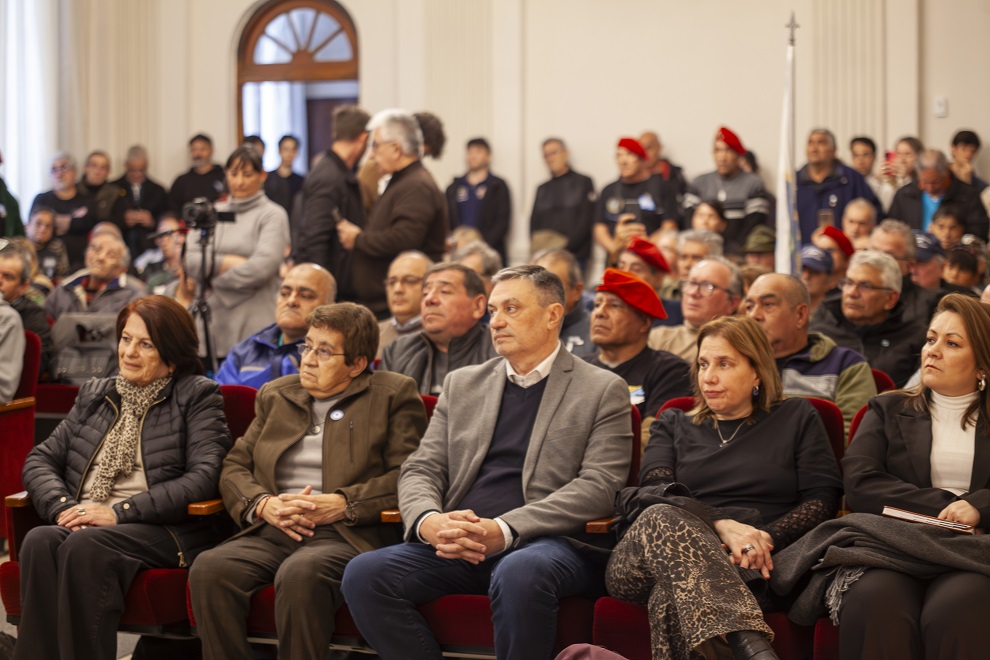 Conversatorio No todo pasó en Malvinas_46